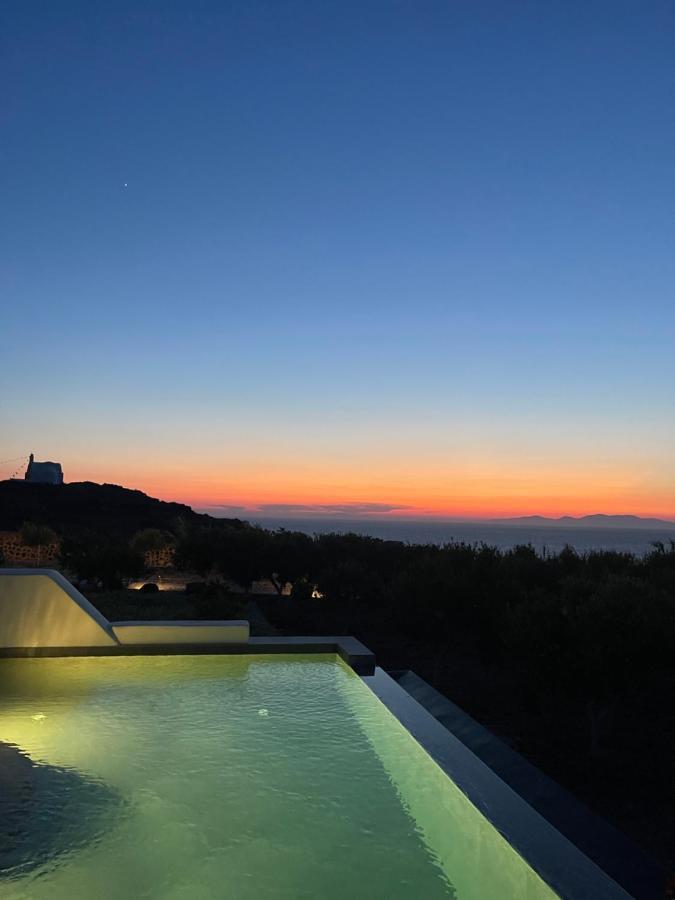 Saint John Oia-Exclusive Private Heated Pool Villas Esterno foto